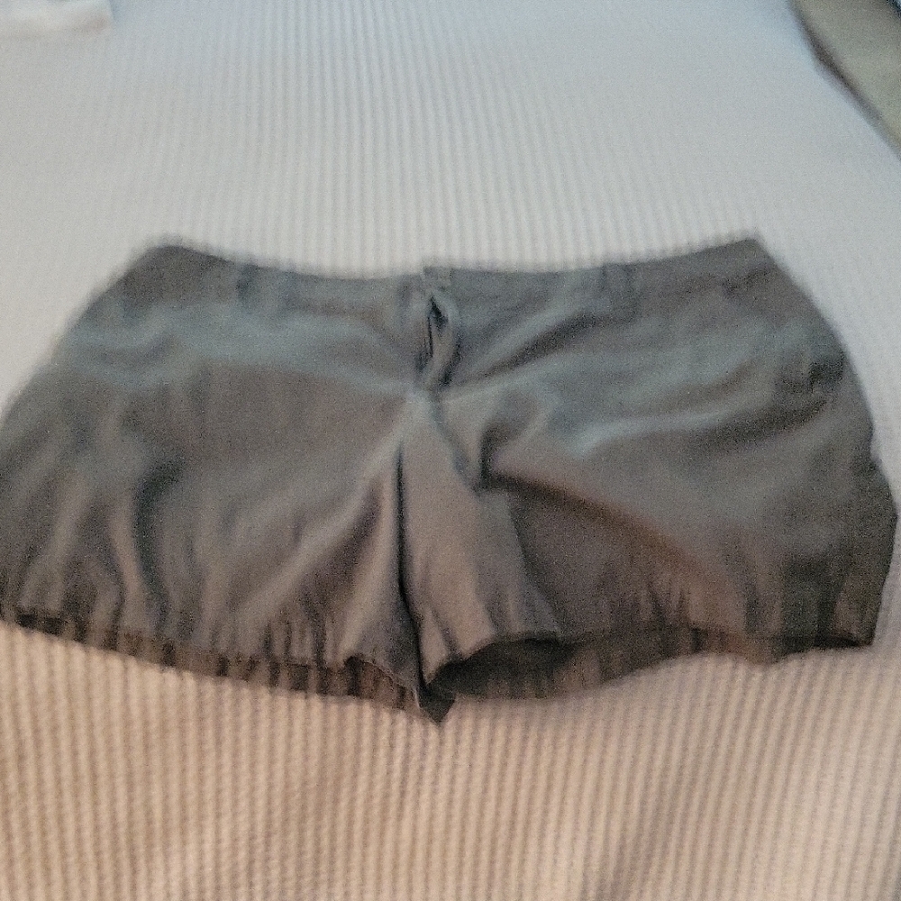 LOFT Women's Charcoal Green Bermudas
